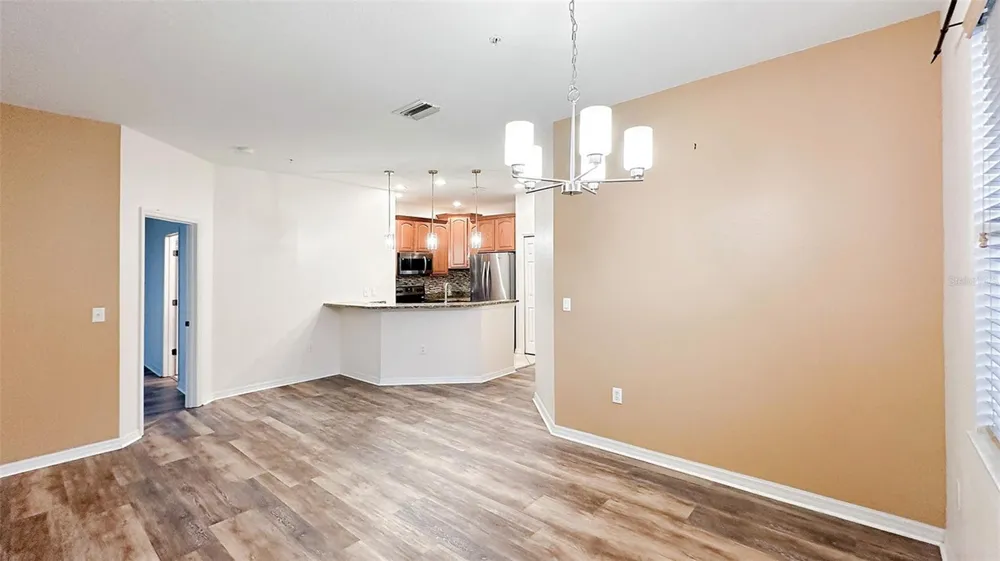 4218 VIA PIEDRA CIRCLE #4-201 Sarasota, FL 34233