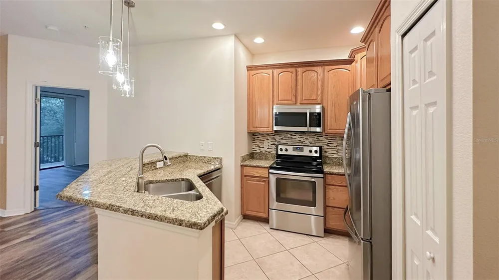 4218 VIA PIEDRA CIRCLE #4-201 Sarasota, FL 34233