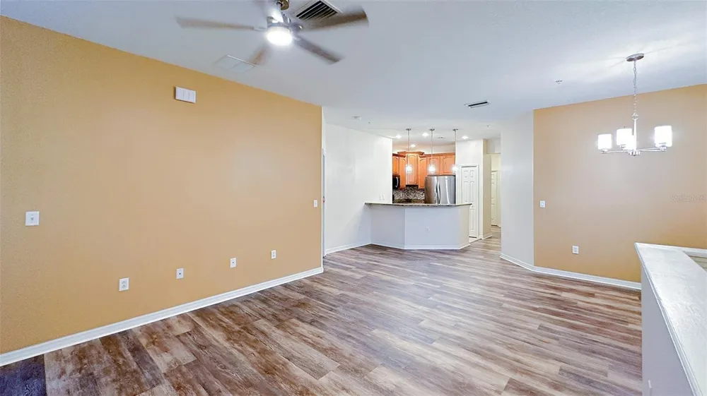 4218 VIA PIEDRA CIRCLE #4-201 Sarasota, FL 34233