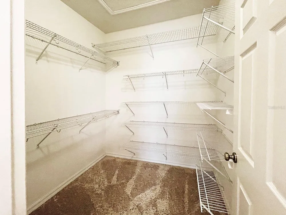 4218 VIA PIEDRA CIRCLE #4-201 Sarasota, FL 34233