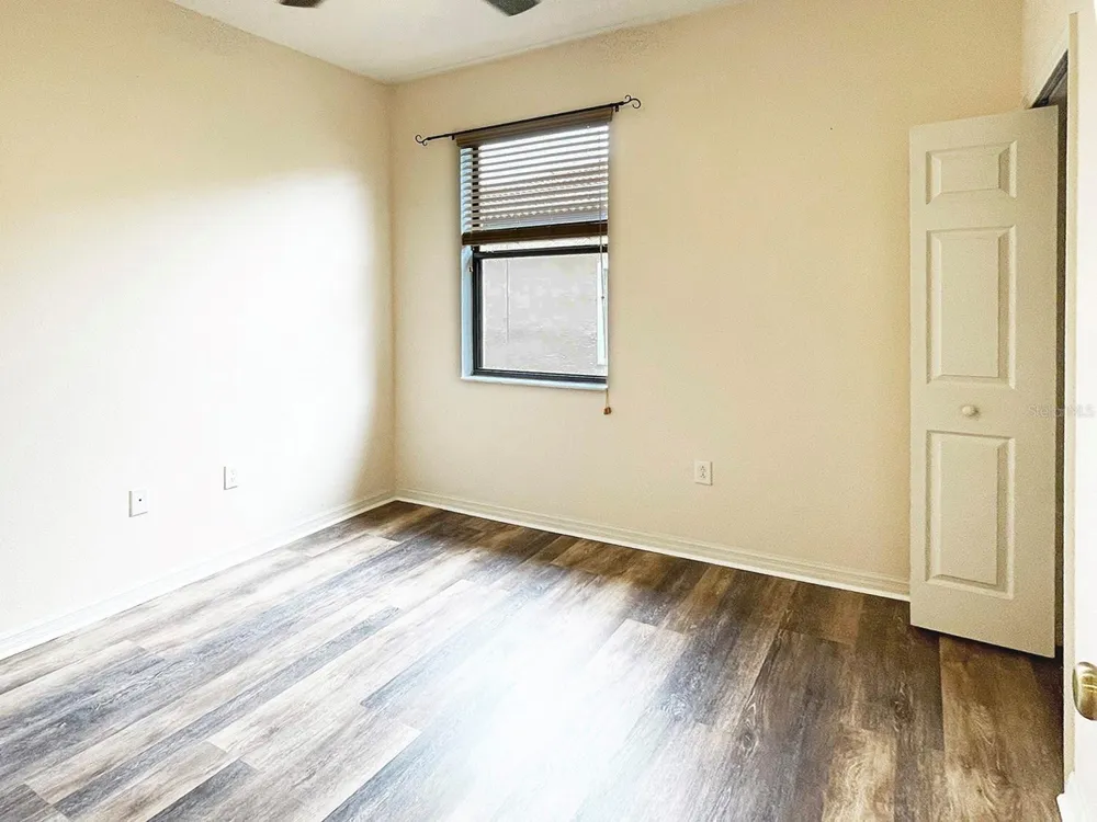 4218 VIA PIEDRA CIRCLE #4-201 Sarasota, FL 34233