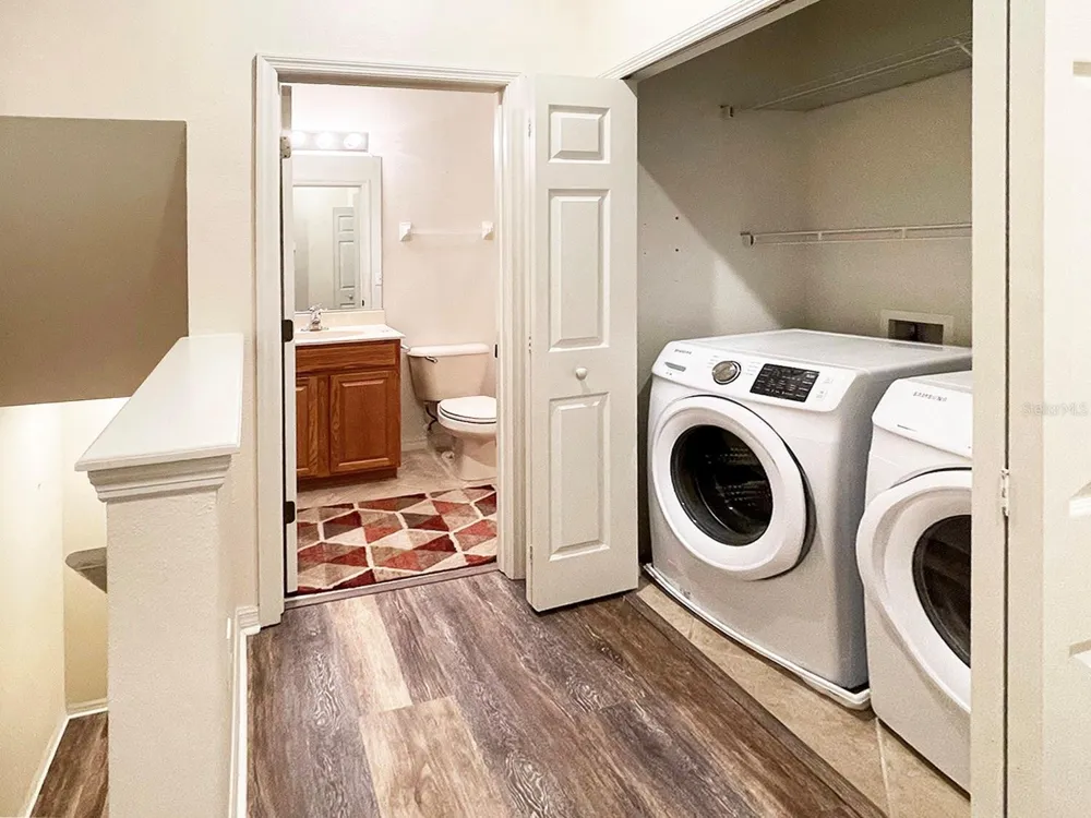 4218 VIA PIEDRA CIRCLE #4-201 Sarasota, FL 34233