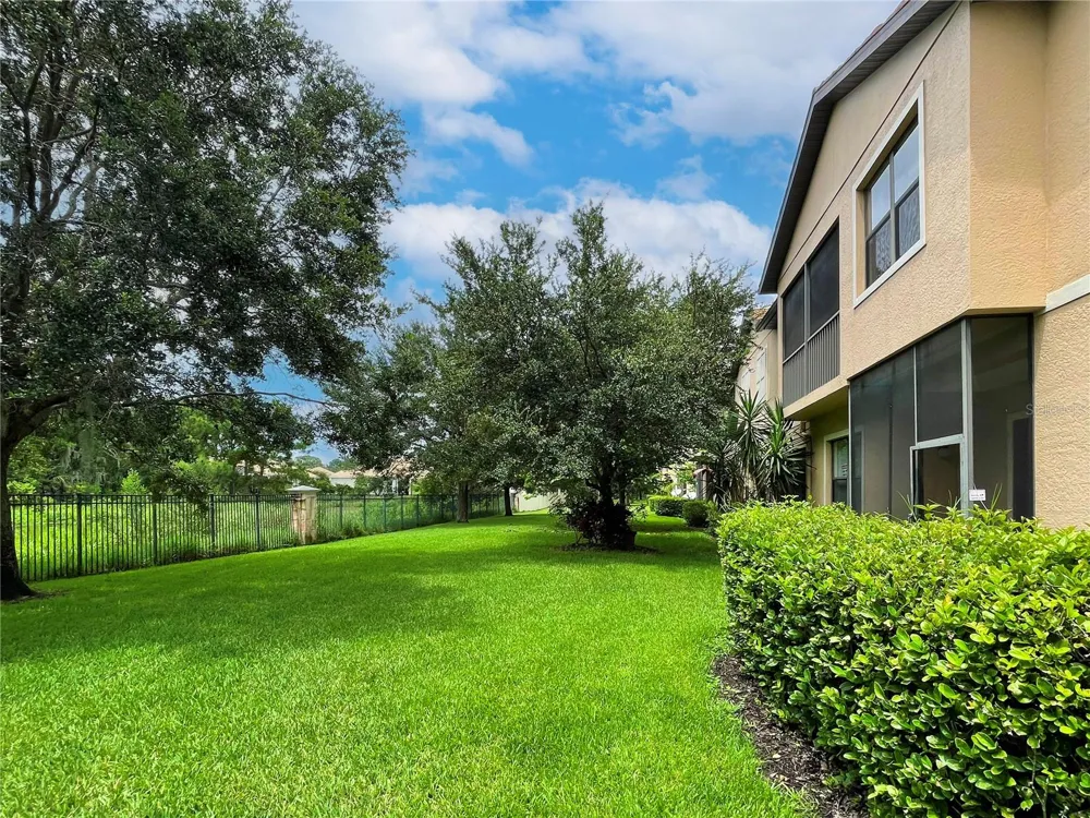 4218 VIA PIEDRA CIRCLE #4-201 Sarasota, FL 34233