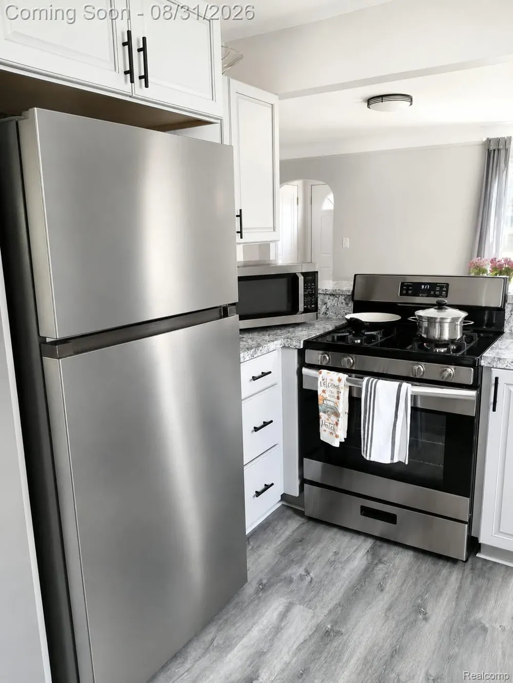 279 W 21st Street Holland City, MI 49423
