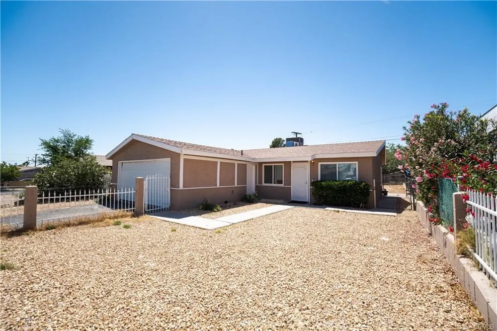 1912 Sunset St Barstow, CA 92311