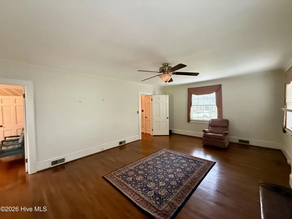 208 Crescent Drive Windsor, NC 27983