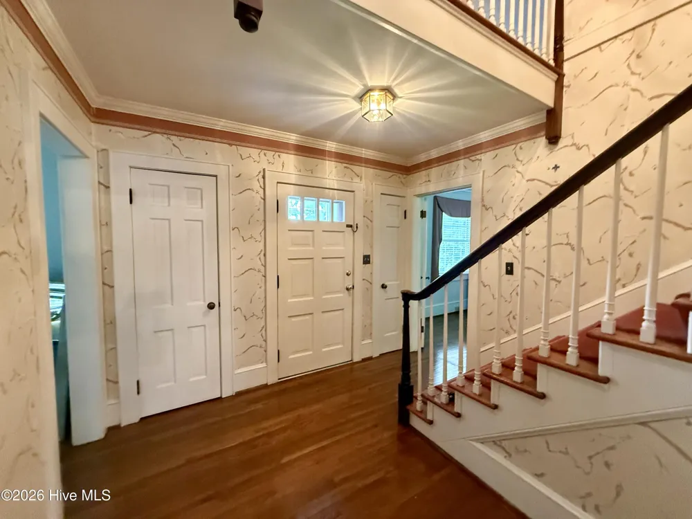 208 Crescent Drive Windsor, NC 27983