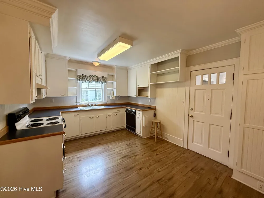 208 Crescent Drive Windsor, NC 27983