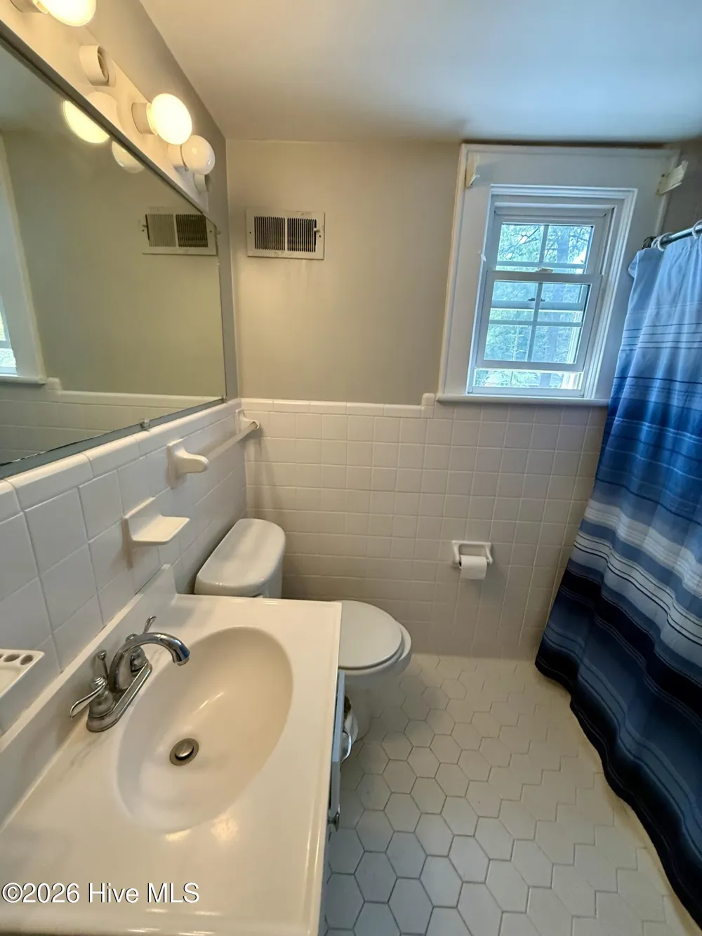208 Crescent Drive Windsor, NC 27983