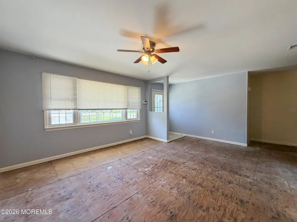 35 Ruth Place Eatontown, NJ 07724