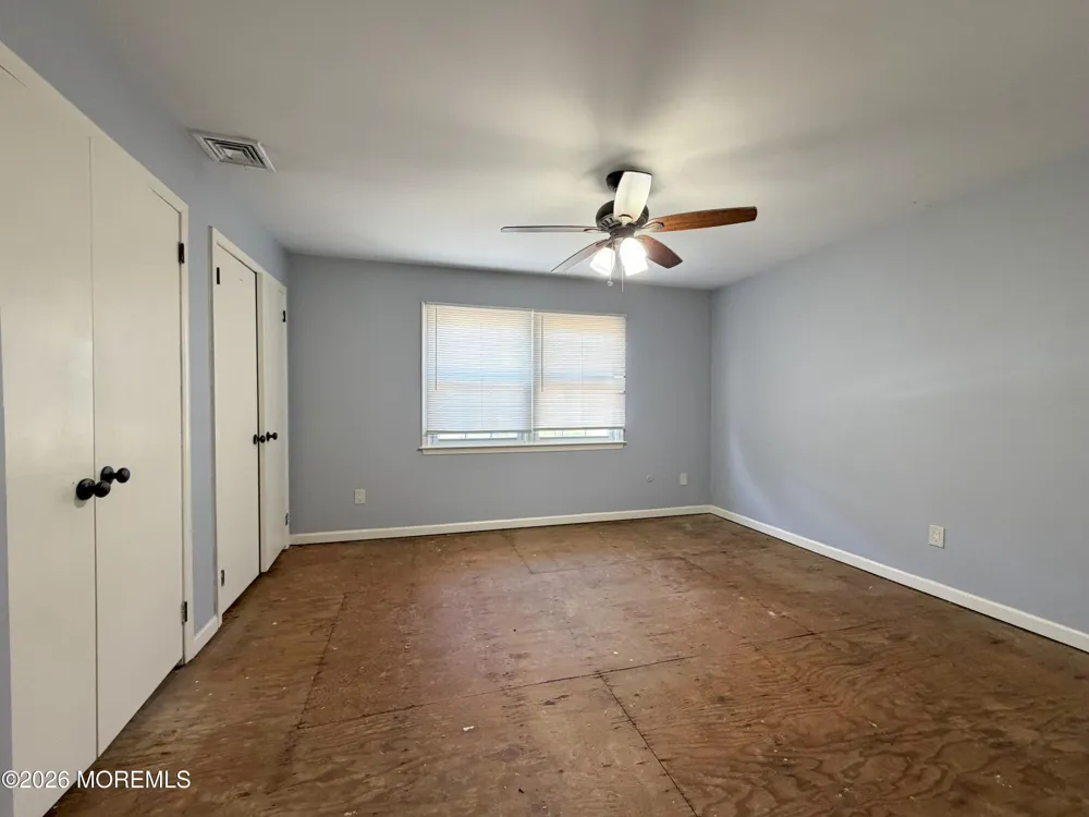 35 Ruth Place Eatontown, NJ 07724