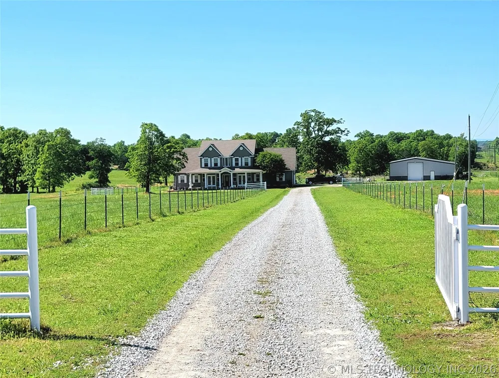 450778 E 1000 ROAD Gore, OK 74435