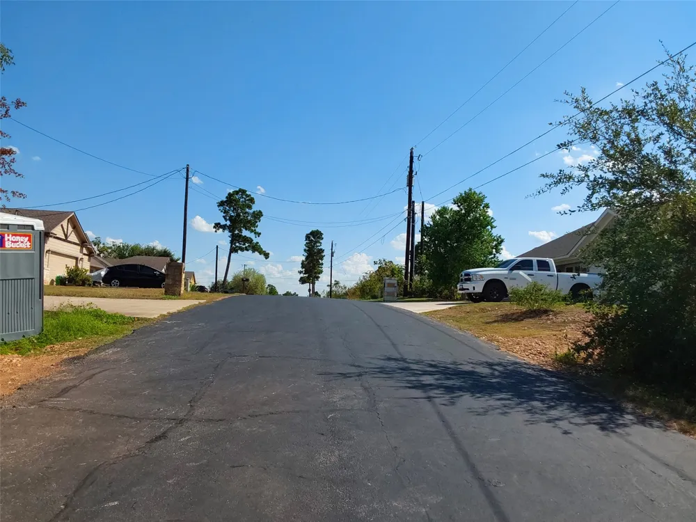 128 Mokalau Drive Bastrop, TX 78602