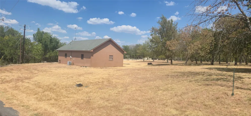 139 Pecan Drive Gainesville, TX 76240