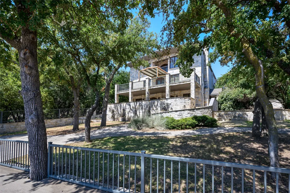 11410 County Road 454 Brownwood, TX 76801
