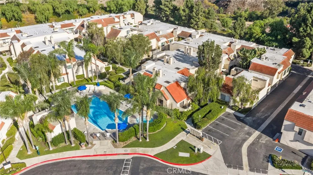 121 Grenada Laguna Niguel, CA 92677