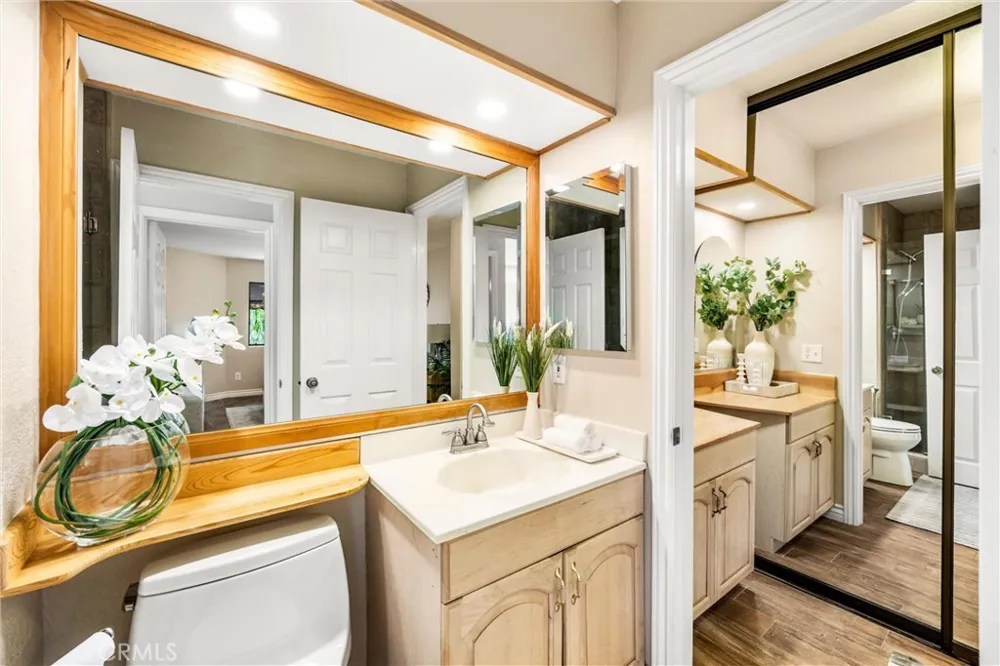 121 Grenada Laguna Niguel, CA 92677