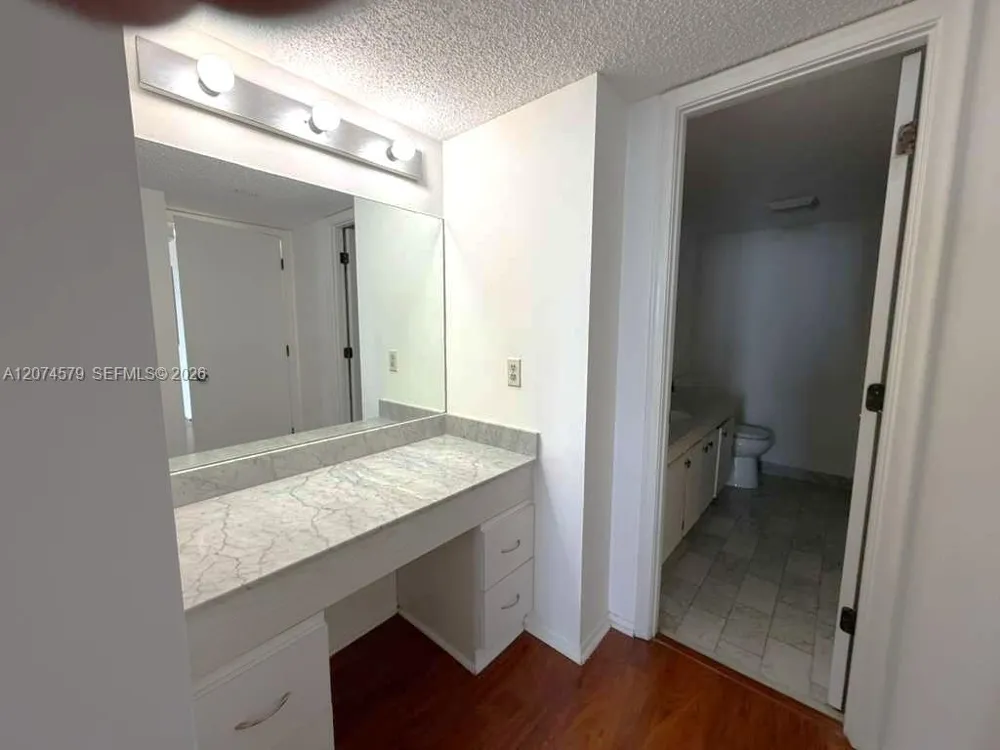 2401 S Ocean Dr #602 Hollywood, FL 33019
