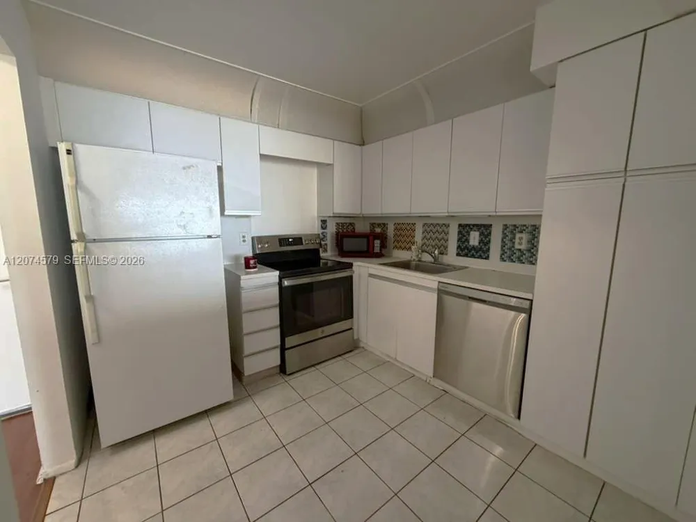 2401 S Ocean Dr #602 Hollywood, FL 33019
