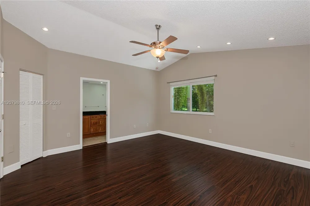 1397 Harbour Side Dr #1397 Weston, FL 33326