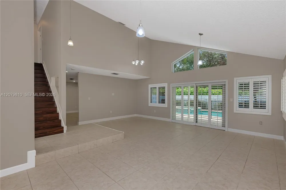 1397 Harbour Side Dr #1397 Weston, FL 33326