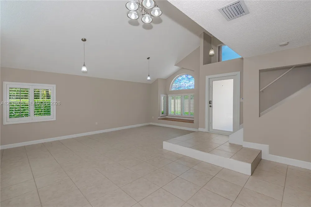 1397 Harbour Side Dr #1397 Weston, FL 33326