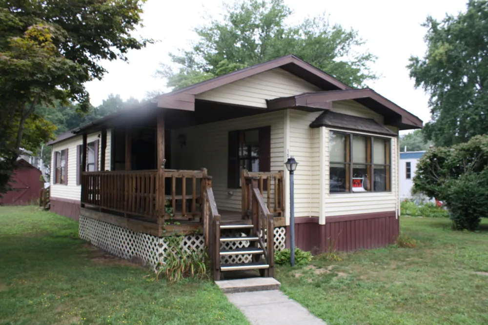 1580 Larry Drive #44 Allegan Township, MI 49010
