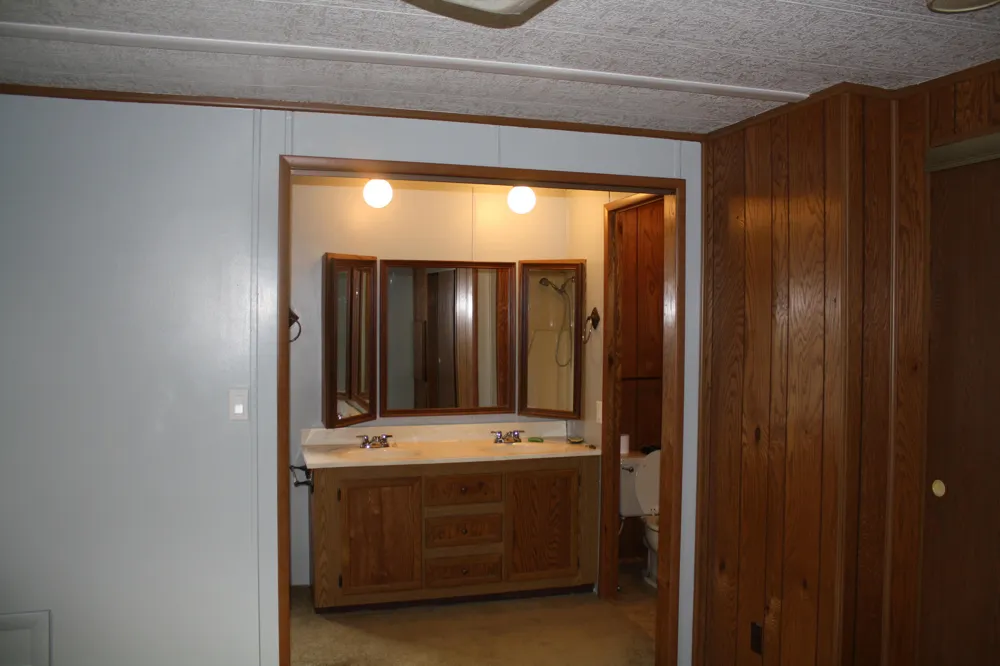 1580 Larry Drive #44 Allegan Township, MI 49010
