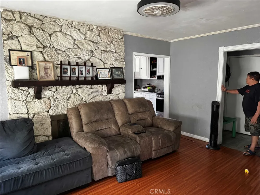 1511 E O STREET Wilmington, CA 90744