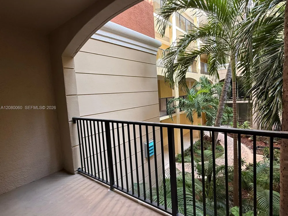 17150 Bay Rd #2201 Sunny Isles Beach, FL 33160