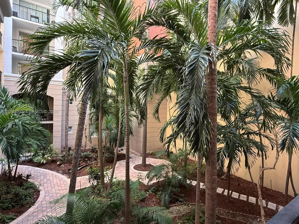 17150 Bay Rd #2201 Sunny Isles Beach, FL 33160