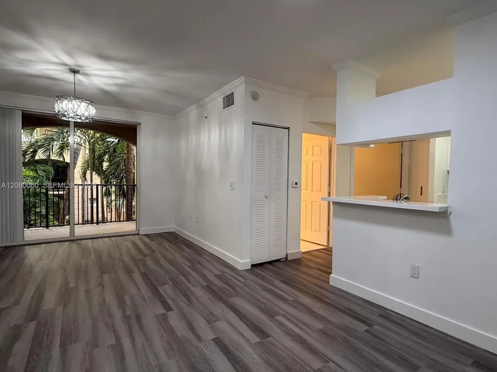 17150 Bay Rd #2201 Sunny Isles Beach, FL 33160