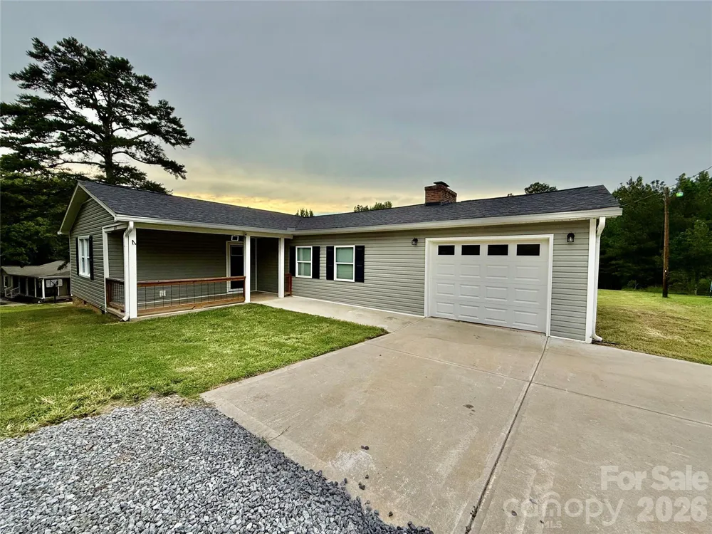 2213 Balmy Court Lancaster, SC 29720