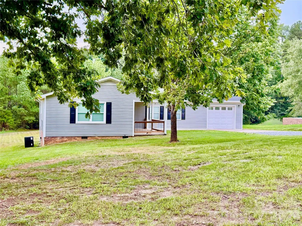 2213 Balmy Court Lancaster, SC 29720