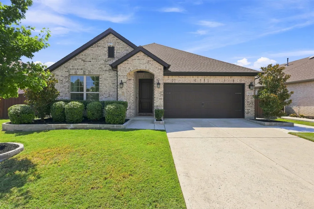 1612 Ranger Road Aubrey, TX 76227