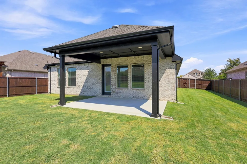 1612 Ranger Road Aubrey, TX 76227