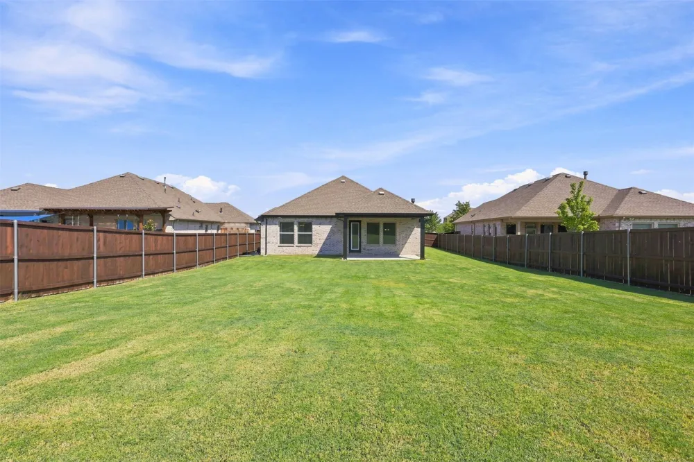 1612 Ranger Road Aubrey, TX 76227