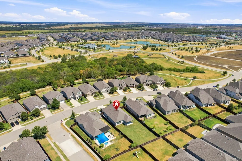 1612 Ranger Road Aubrey, TX 76227