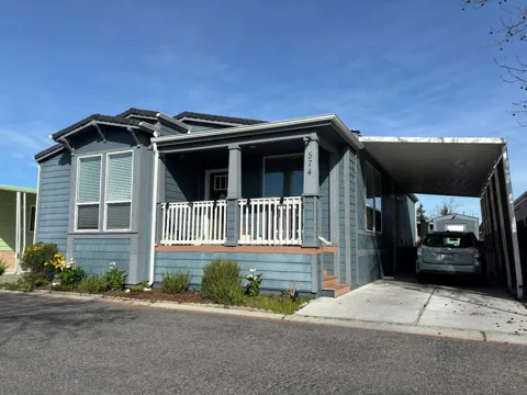 574 HERMITAGE DRIVE #574