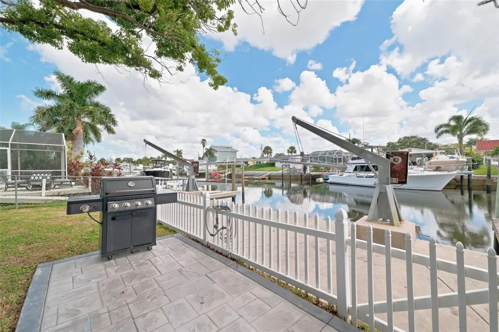 4920 PELICAN DRIVE New Port Richey, FL 34652