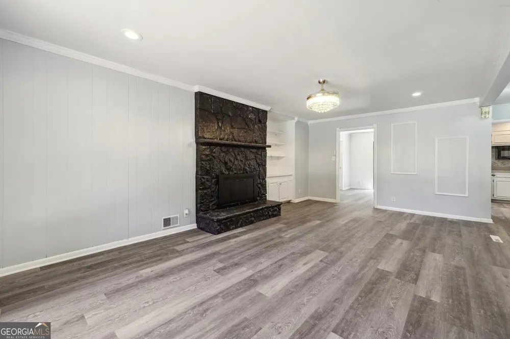 5249 Golf Valley WAY Stone Mountain, GA 30088