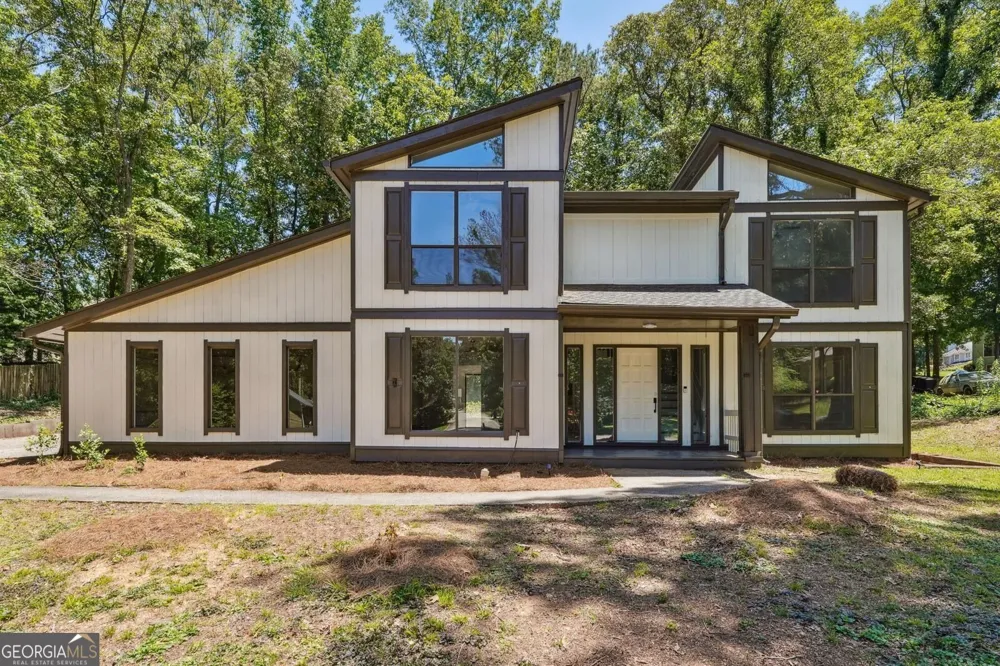 5249 Golf Valley WAY Stone Mountain, GA 30088