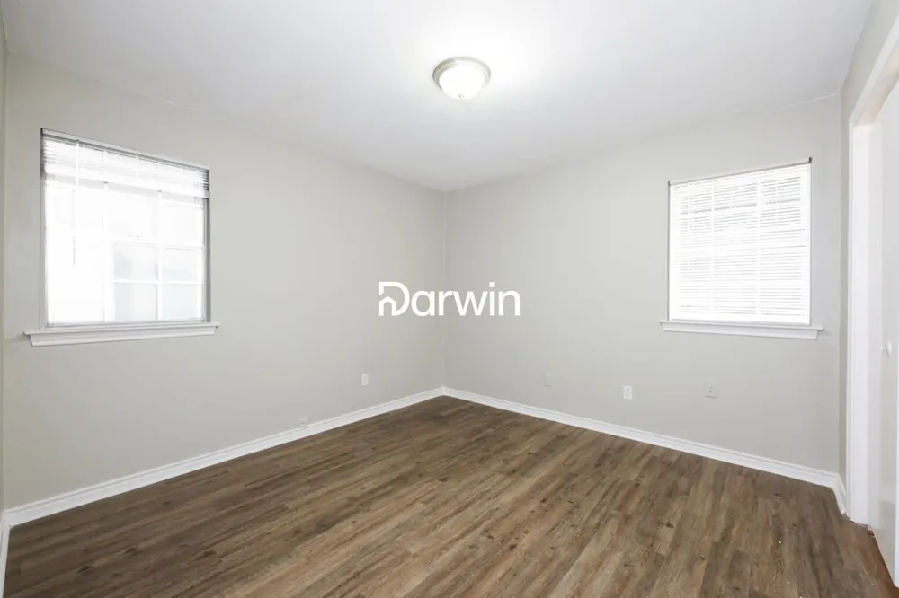 2404 Dalgreen Drive Plano, TX 75075