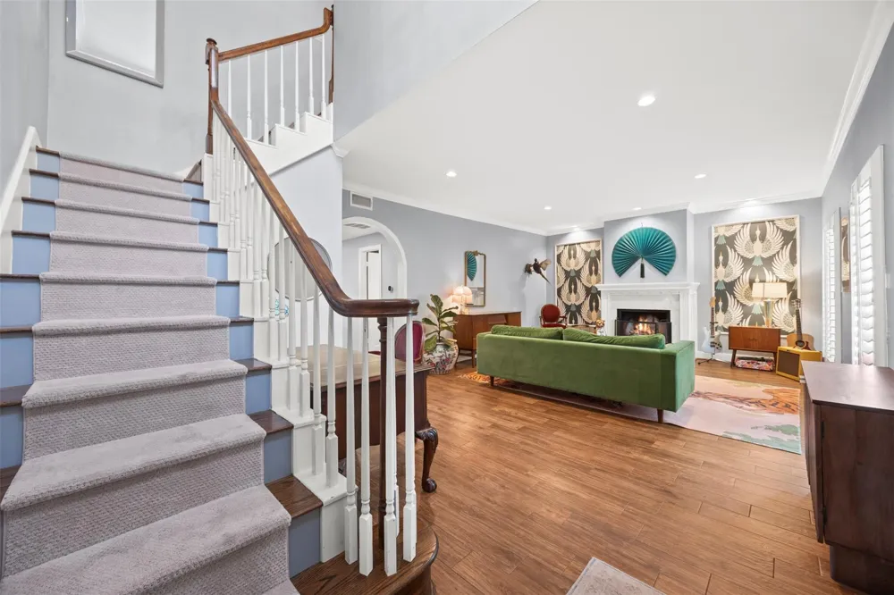 7516 Olympia Drive Houston, TX 77063