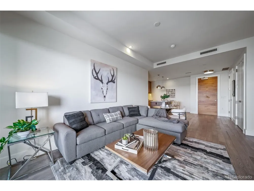 155 Steele Street #812 Denver, CO 80206