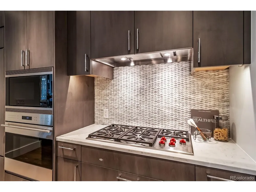 155 Steele Street #812 Denver, CO 80206