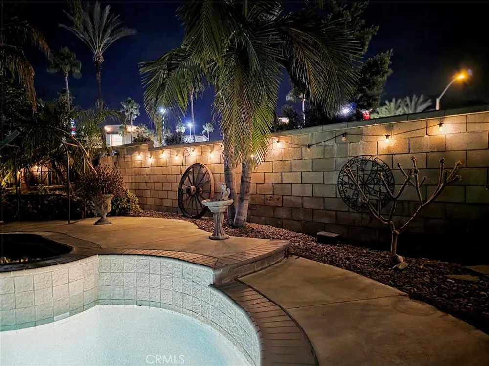 1886 Richards Upland, CA 91784