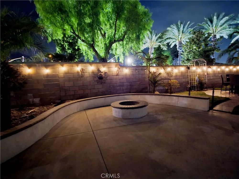 1886 Richards Upland, CA 91784