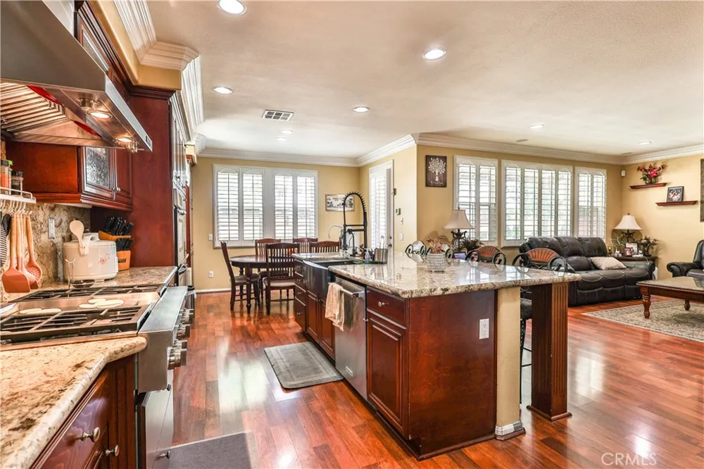 1886 Richards Upland, CA 91784