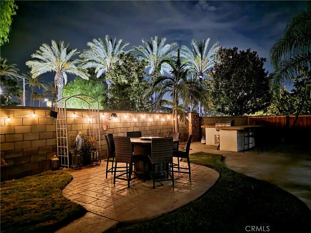 1886 Richards Upland, CA 91784